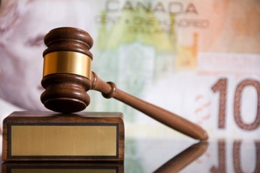 justice_marteau_364-364×243 alternate text for this image