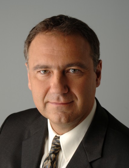 Luc-Labelle-426×554 alternate text for this image