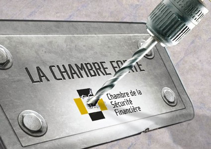 Chambre_CSF_securite_financiere_425-425×300 alternate text for this image