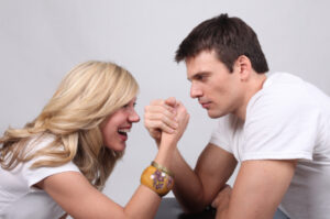 Hommes et femmes ne s’entendent pas sur les avantages sociaux