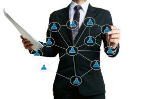 Faire affaire avec des amis