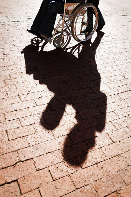 personne_agee_chaise_roulante_vieux alternate text for this image