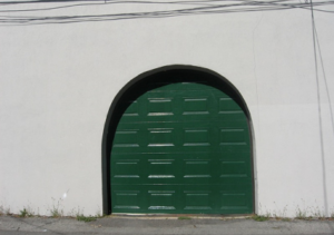 Son garage lui rapporte de 5 à 10 % par an