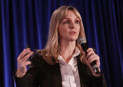 KirstineStewart_425x300 alternate text for this image