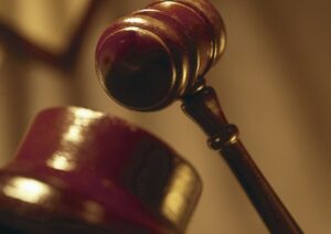 Peut-on faire une saisie avant d’obtenir un jugement ?