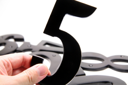 cinq_5_numeros_425 alternate text for this image