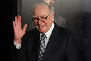 Warren Buffett attaque les fonds spéculatifs