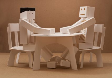 robot_humain_conseiller_opposition_contre_concurrence-426×300 alternate text for this image