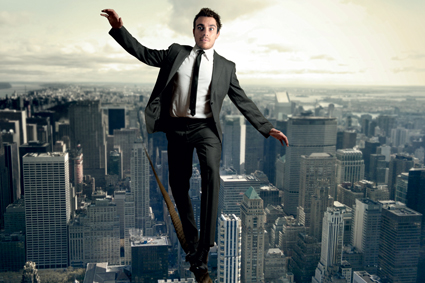 Conseiller_Equilibre_Vide_Piege_Prudence_Attention_Tomber_425x283 alternate text for this image