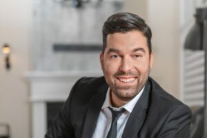 Hugo Neveu Auhtor Headshot Image