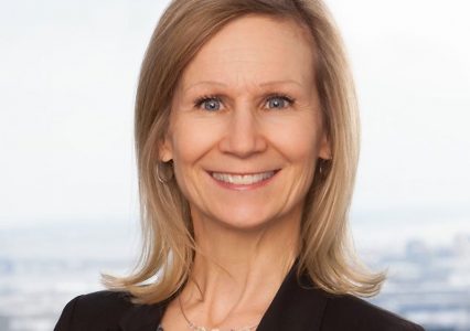 ann-david-peak-800×600-426×300 alternate text for this image
