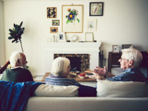 Résidences : trop d’aînés se retrouvent coupés de leur communauté