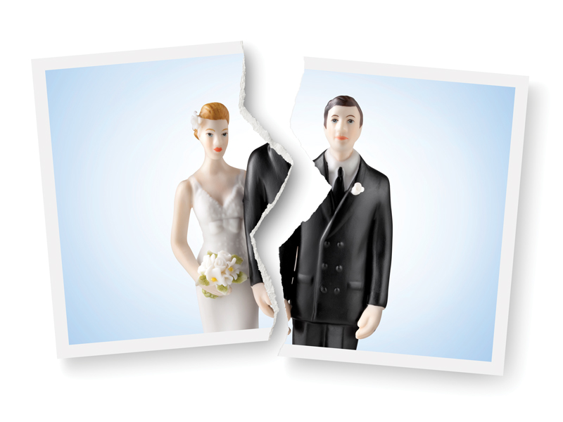 Regimes_Matrimoniaux_Mariage_Contrats_Consequences_Financieres_800x600 alternate text for this image