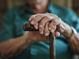 Budget provincial : l’accent sur les proches aidants