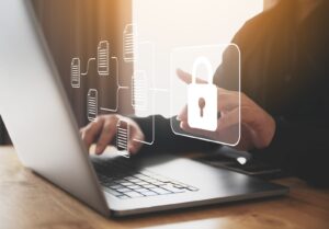 Une coalition intersectorielle lance une initiative nationale contre les arnaques