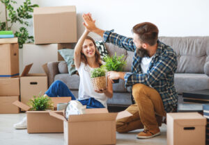 Aider les couples à gérer leurs finances et leurs émotions 