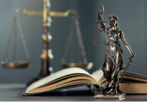 Un cabinet d’assurance et son dirigeant sanctionnés