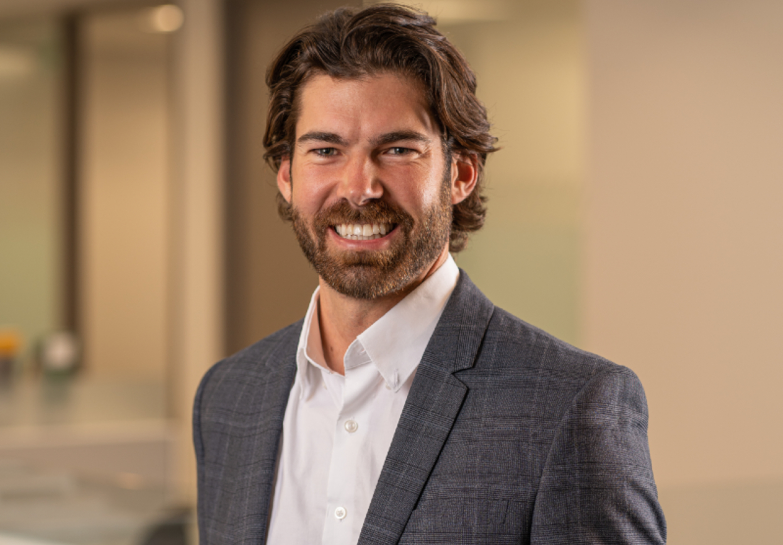 Photo portrait de Matthieu Bouchard.